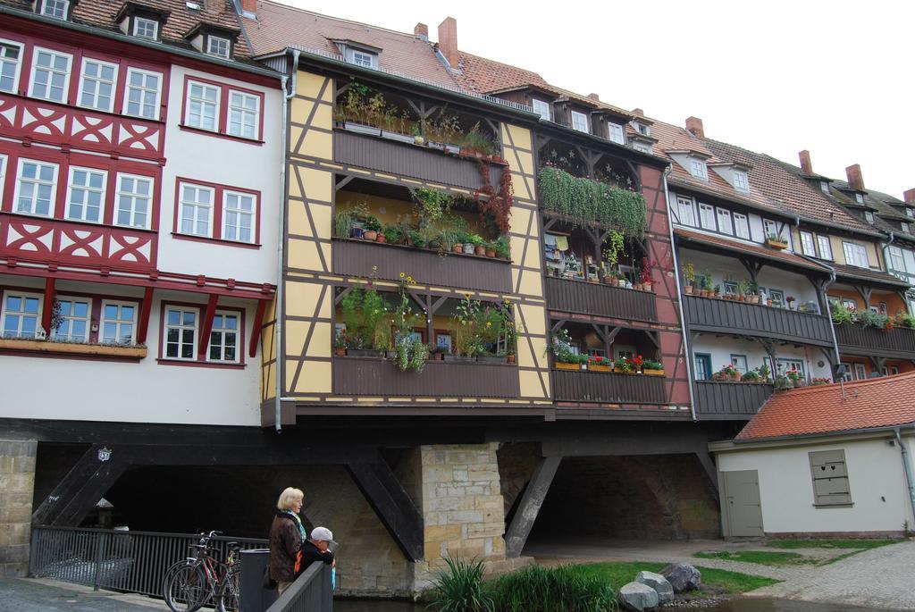 B2-Ferienwohnung Эрфурт Номер фото
